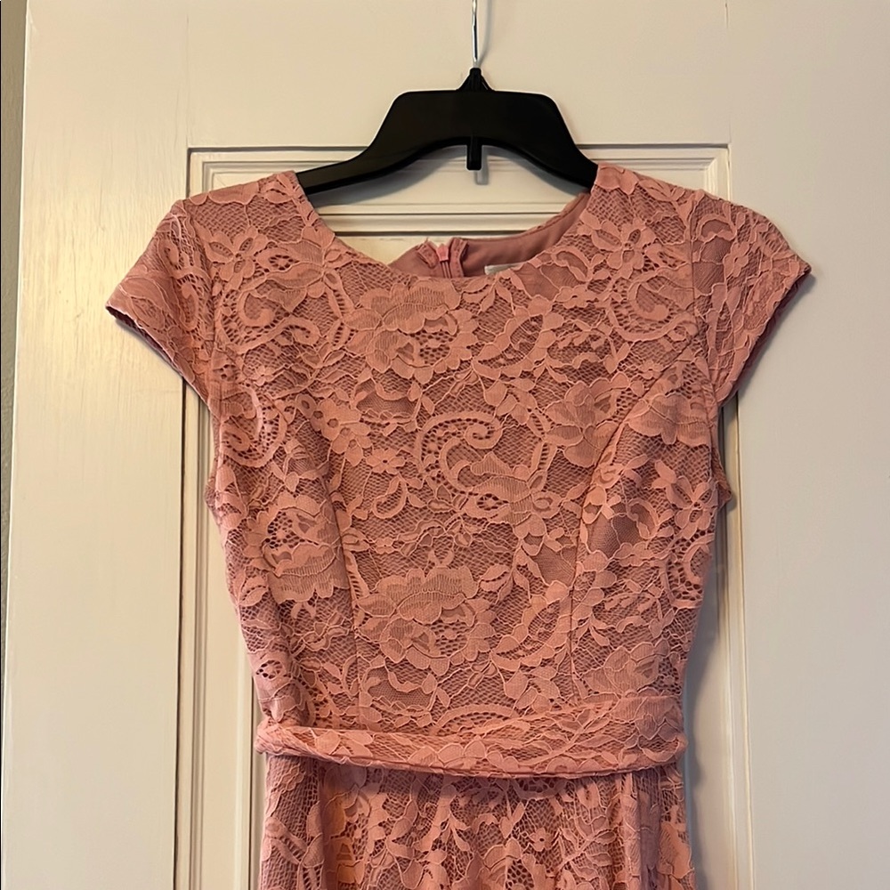 Elegant Pink Lace Dress